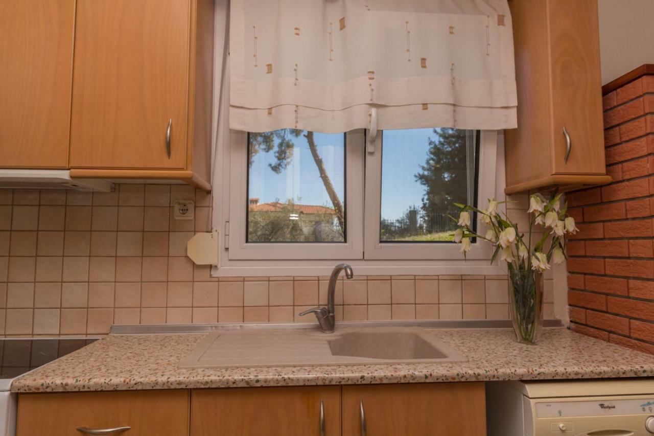 Kyrana Apartments Paliouri Extérieur photo